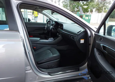 2023 Hyundai Sonata Hybrid Limited z USA, uszkodzony, nr VIN KMHL54JJ7PA083052